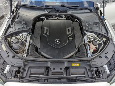 Used 2021 Mercedes-Benz S 580 4MATIC Sedan w/ AMG Line image 50