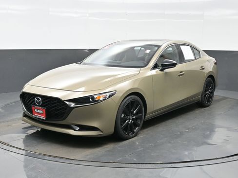 Used 2024 MAZDA MAZDA3 s image 2