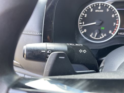 Used 2022 Nissan Pathfinder S w/ Cargo Package image 18