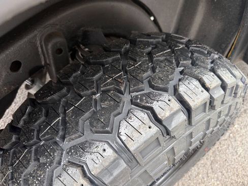 Used 2004 Jeep Wrangler 4WD image 22