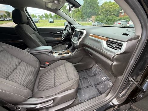 Used 2018 GMC Acadia SLE FWD image 44