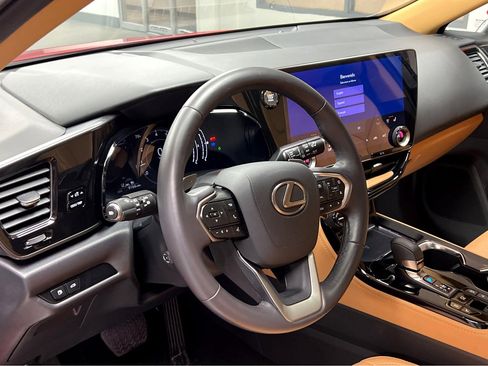 Used 2025 Lexus NX 350 350 Premium image 39