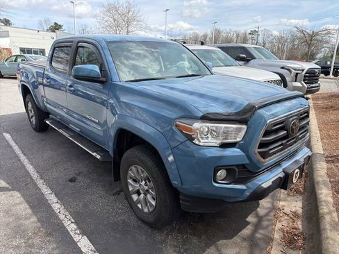 Used 2019 Toyota Tacoma SR5 image 5