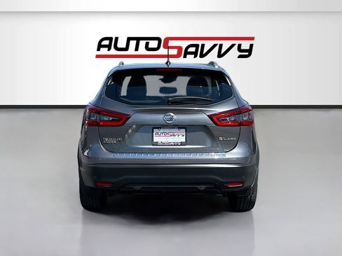 Used 2022 Nissan Rogue Sport SL AWD/4WD image 6