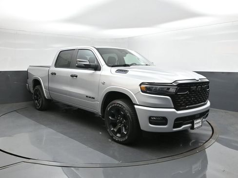 New 2026 RAM 1500 4x4 Crew Cab image 5