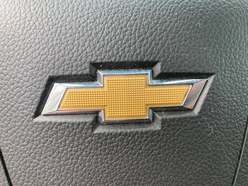 Used 2018 Chevrolet Trax LT w/ LT Convenience Package AWD/4WD image 26