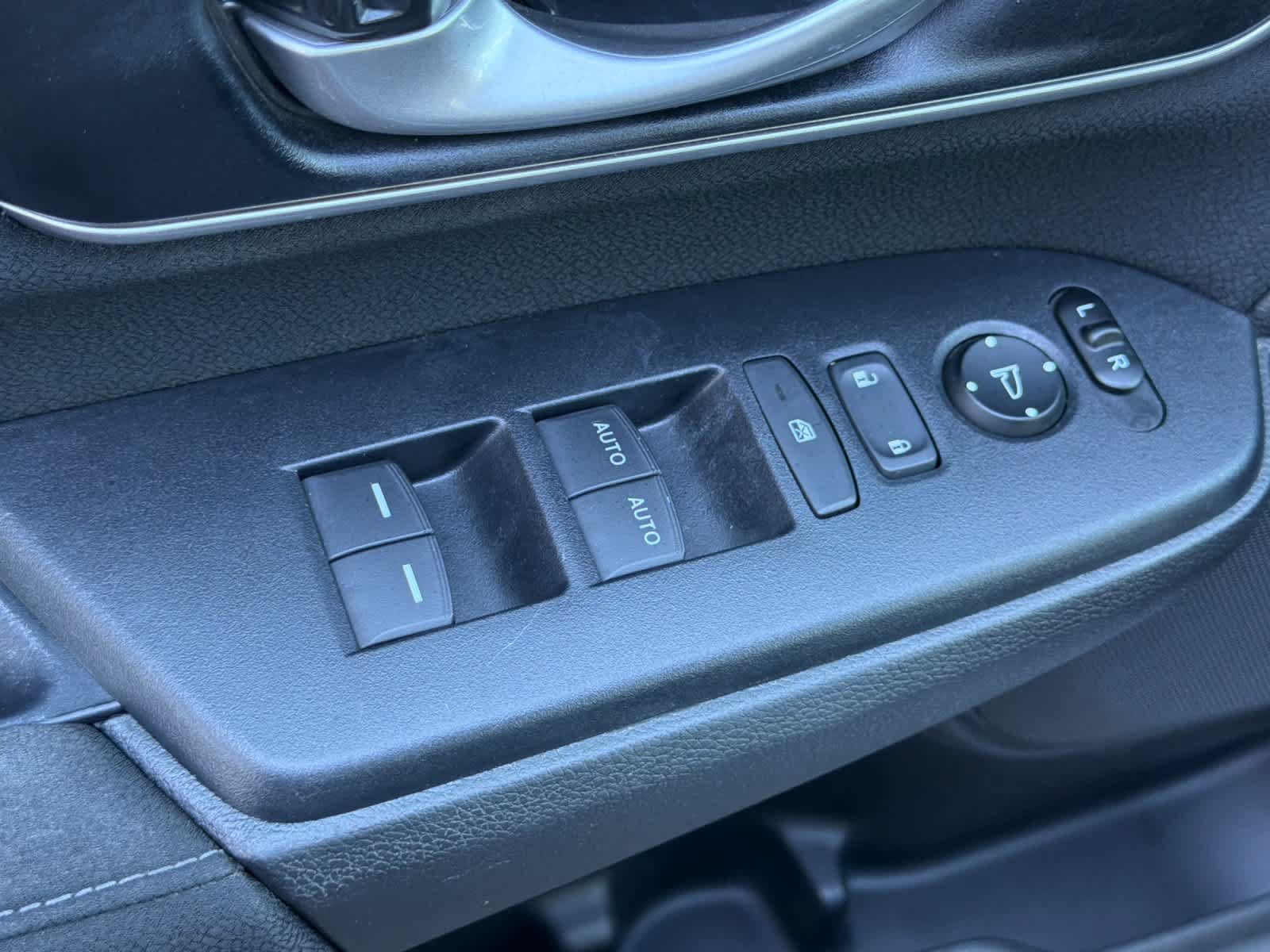 Used 2020 Honda CR-V EX image 13