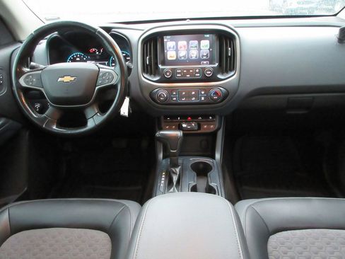 Certified 2017 Chevrolet Colorado Z71 image 19