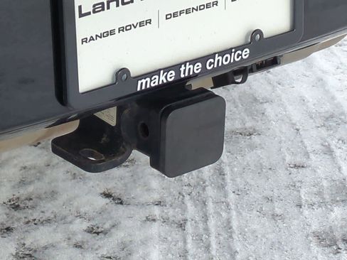 Certified 2024 Land Rover Defender 130 X-Dynamic SE image 38