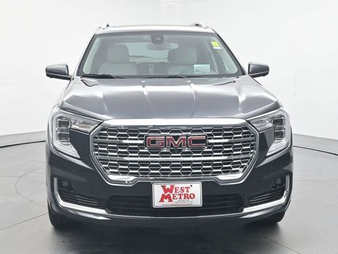 Used 2022 GMC Terrain Denali w/ Denali Premium Package image 28