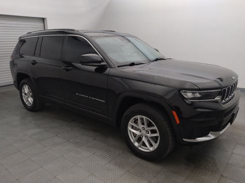 Used 2021 Jeep Grand Cherokee L Laredo w/ Luxury Tech Group I AWD/4WD image 11