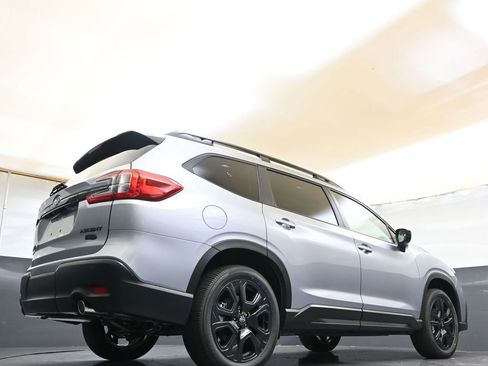 Used 2025 Subaru Ascent Bronze Edition AWD/4WD image 33