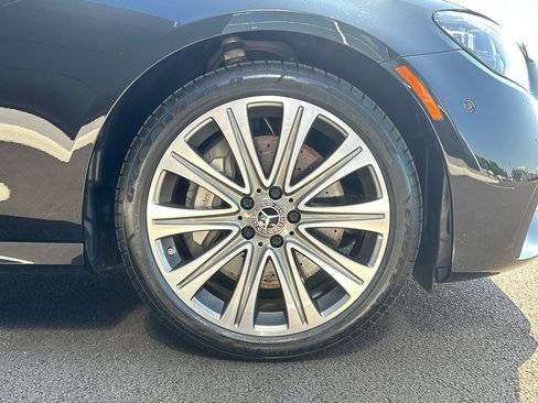 Used 2023 Mercedes-Benz E 450 4MATIC Sedan image 36