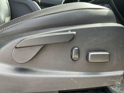Used 2018 Chevrolet Colorado ZR2 AWD/4WD image 21
