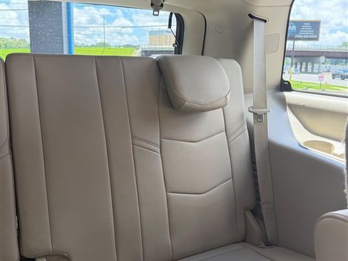Used 2020 Cadillac Escalade Premium Luxury AWD/4WD image 47