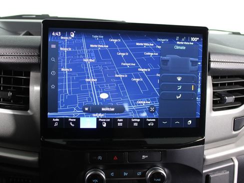 Used 2024 Ford Expedition XLT RWD image 15