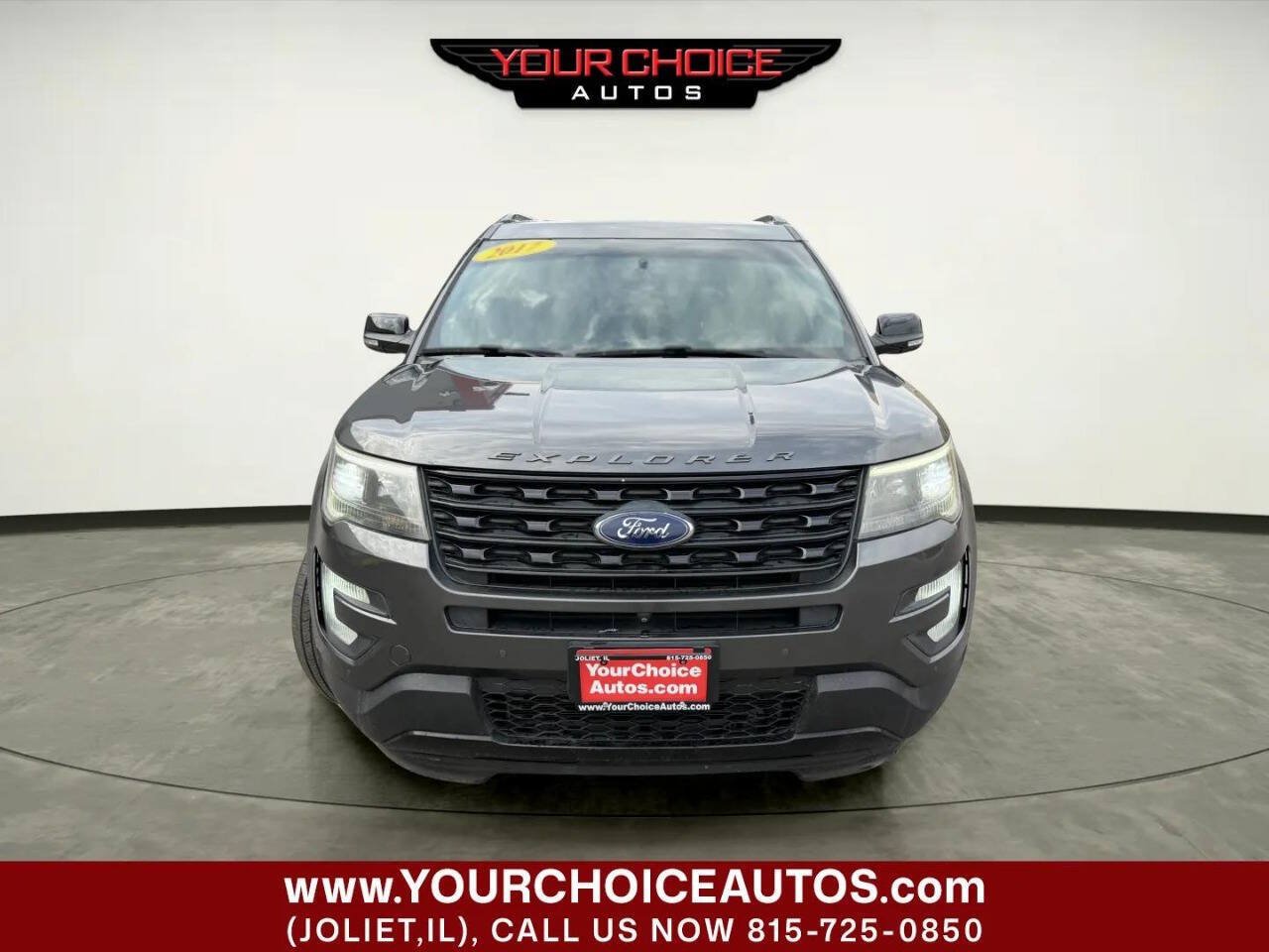 Used 2017 Ford Explorer Sport w/ Equipment Group 401A AWD/4WD image 2