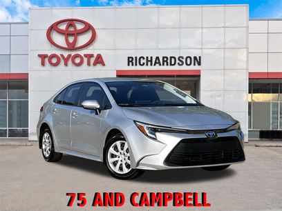 Used 2025 Toyota Corolla LE