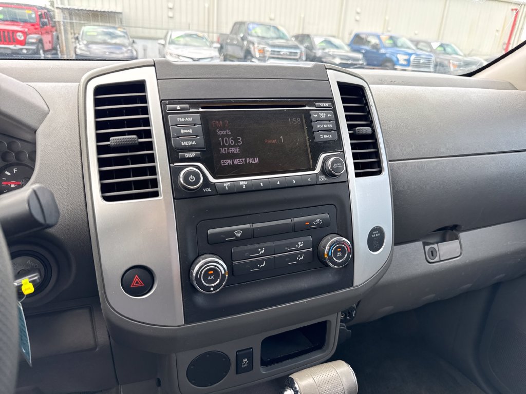Used 2017 Nissan Frontier SV RWD image 18