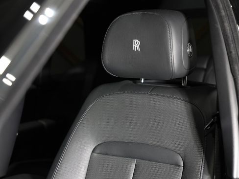 Used 2019 Rolls-Royce Cullinan image 11