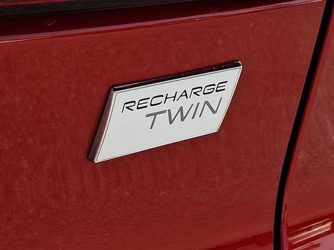 Certified 2023 Volvo C40 P8 Recharge Plus AWD/4WD image 31