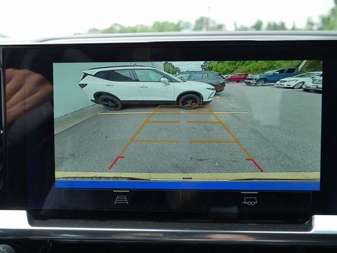 New 2026 Chevrolet Silverado 1500 LT image 17