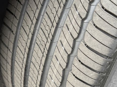 Certified 2020 Toyota Avalon XSE image 36