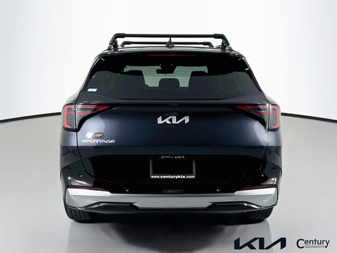 Certified 2026 Kia Sportage SX FWD image 6