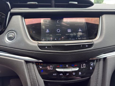 Used 2024 Cadillac XT5 Premium Luxury FWD image 9