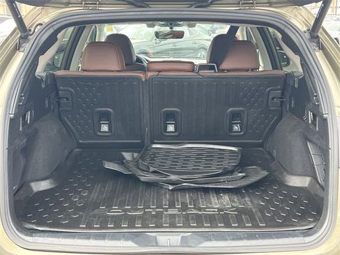 Certified 2021 Subaru Outback Touring w/ Popular Package #2 image 33