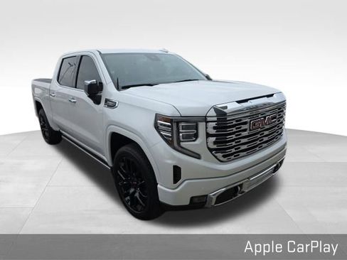 Used 2024 GMC Sierra 1500 Denali image 3