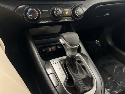 Used 2020 Kia Forte LXS FWD image 26