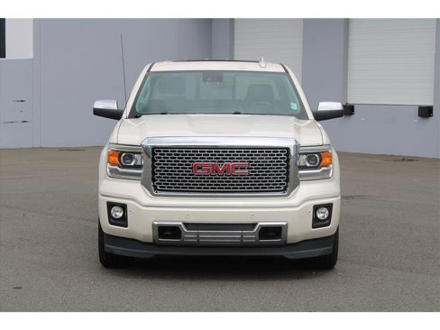 Used 2015 GMC Sierra 1500 Denali AWD/4WD image 5