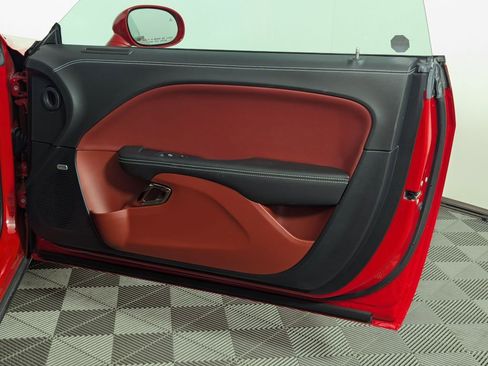 Used 2021 Dodge Challenger SRT Hellcat w/ Plus Package image 45