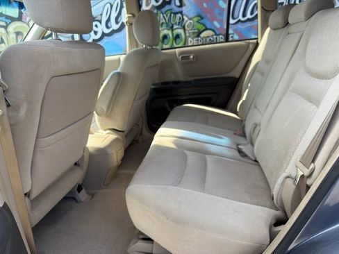 Used 2002 Toyota Highlander 4WD V6 image 18