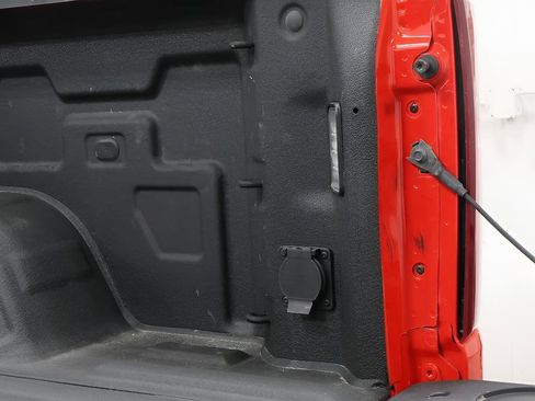 Used 2024 Chevrolet Silverado 1500 Custom image 34