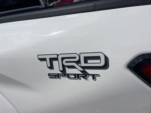 Used 2024 Toyota Tacoma TRD Sport RWD image 4