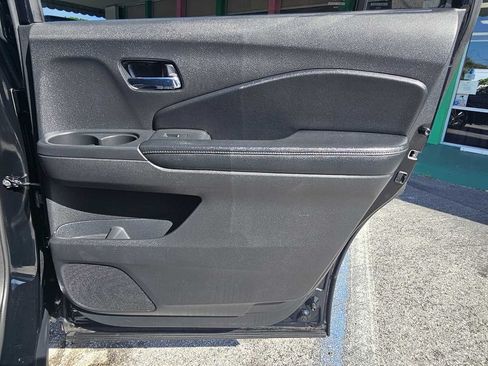 Used 2017 Honda Pilot EX-L image 24