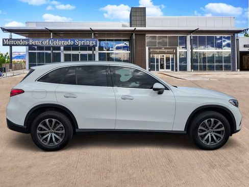Certified 2024 Mercedes-Benz GLC 300 4MATIC image 4