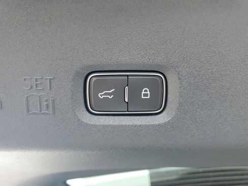 New 2026 Lincoln Navigator L Reserve AWD/4WD image 35