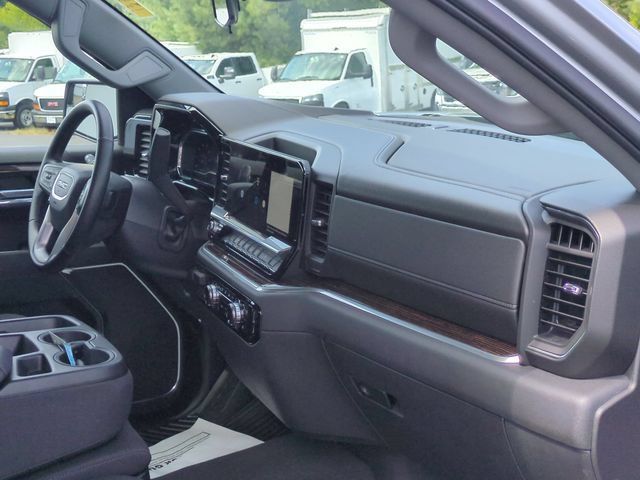 Used 2025 GMC Sierra 1500 SLE w/ Preferred Package AWD/4WD image 35