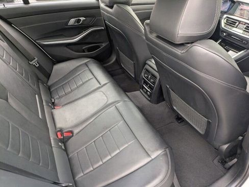 Used 2019 BMW 330i xDrive Sedan w/ Premium Package image 31
