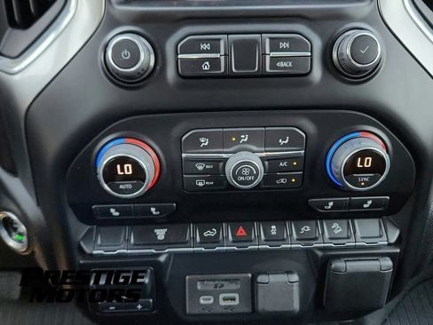 Used 2022 Chevrolet Silverado 3500 LT w/ Convenience Package AWD/4WD image 11