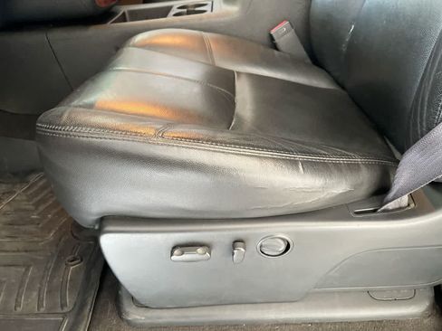 Used 2009 Chevrolet Silverado 2500 LTZ w/ Safety Package AWD/4WD image 12