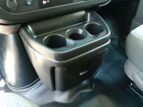 Used 2017 Chevrolet Express 2500 LS RWD image 22