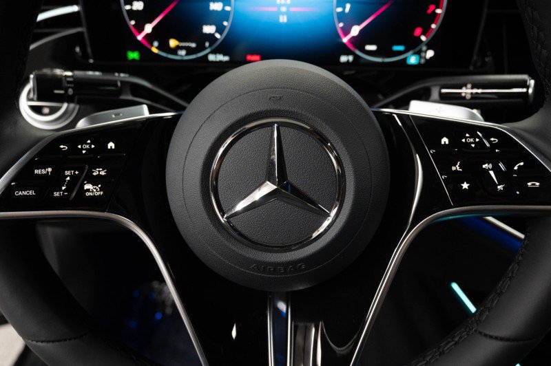 New 2027 Mercedes-Benz E 450 4MATIC Sedan image 23