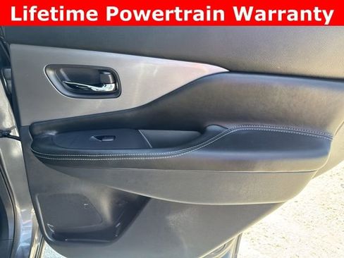 Used 2024 Nissan Murano SV image 14