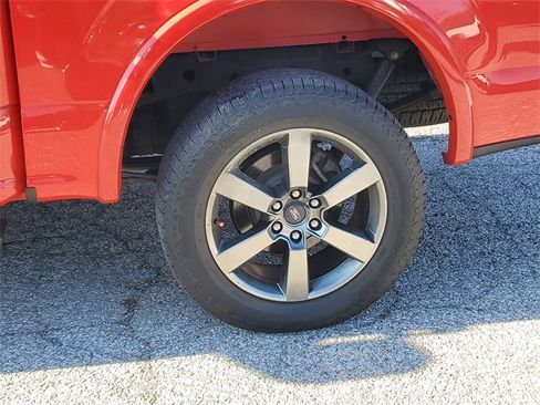 Used 2017 Ford F150 XLT w/ Equipment Group 301A Mid image 8