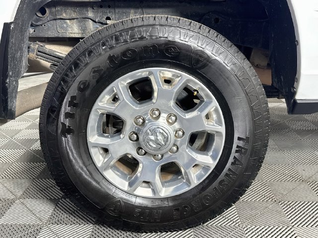 Used 2024 RAM 3500 Laramie AWD/4WD image 29
