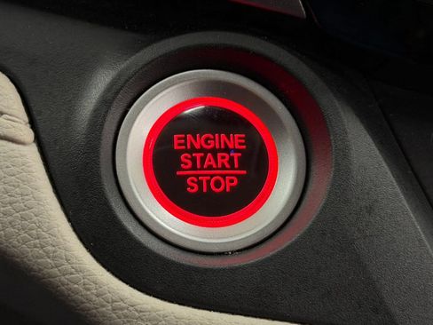 Used 2025 Honda Odyssey EX-L image 16